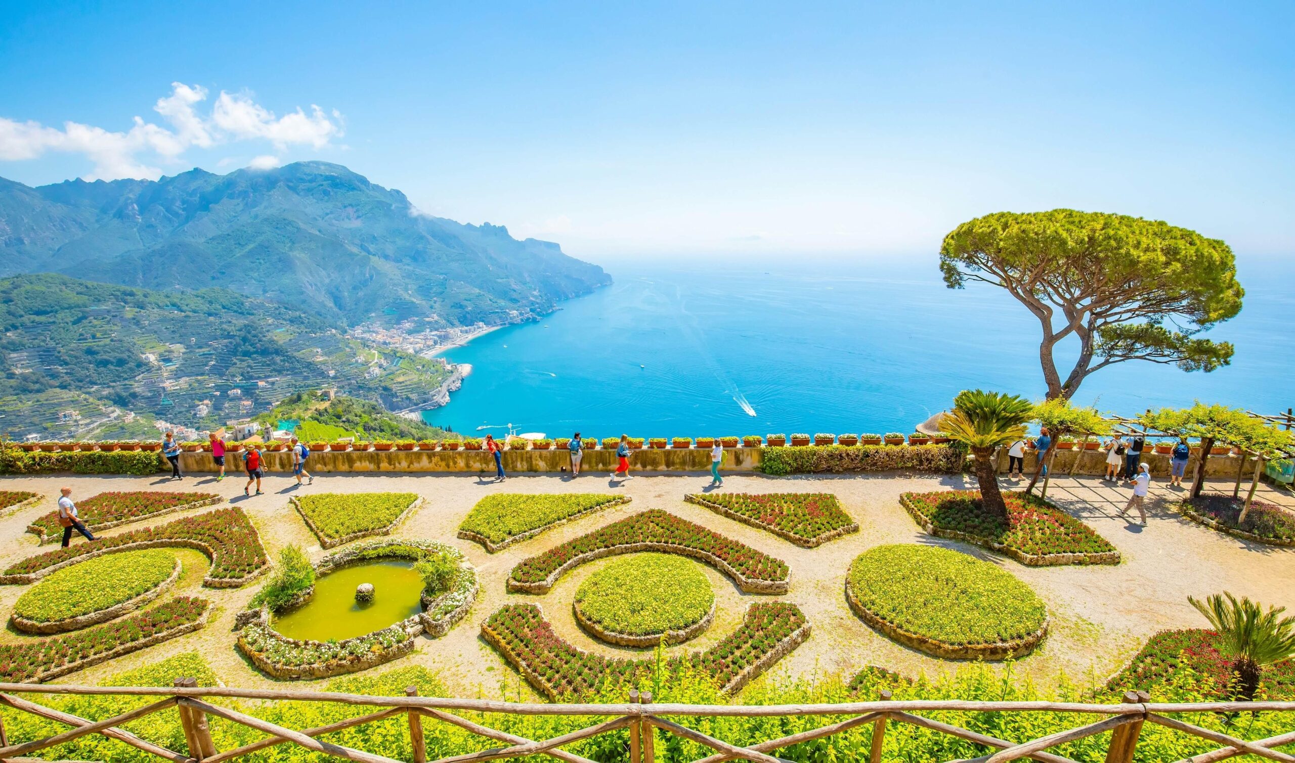 Giardini panoramici di Ravello affacciati sul mare